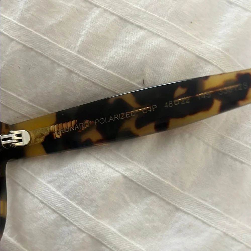 Illesteva Leonard sunglasses - Picture 2 of 3